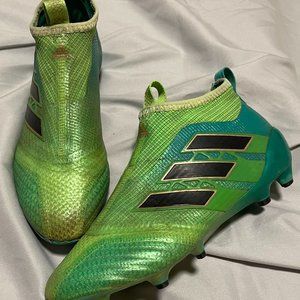 Adidas Men's Predator Laceless Boots J Soccer Cleat Shoes SIze 6